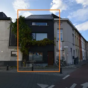 Couette-café Nest, Gand